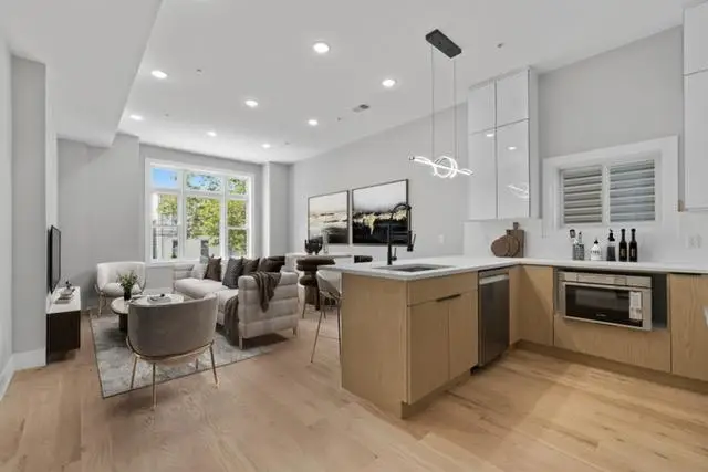 30 CAMBRIDGE AVE #2, Jersey City, NJ 07307 - #2