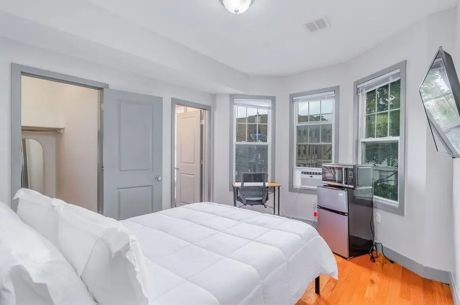 157 BIDWELL AVE, Jersey City, NJ 07304 - #3