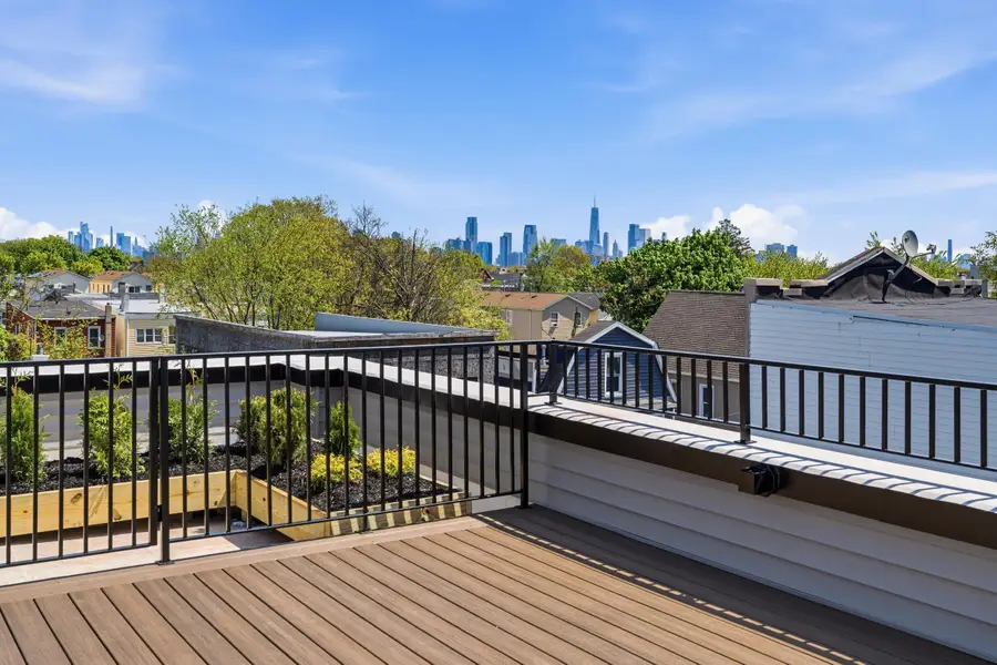 161 WOODLAWN AVE, Jersey City, NJ 07305 - #2
