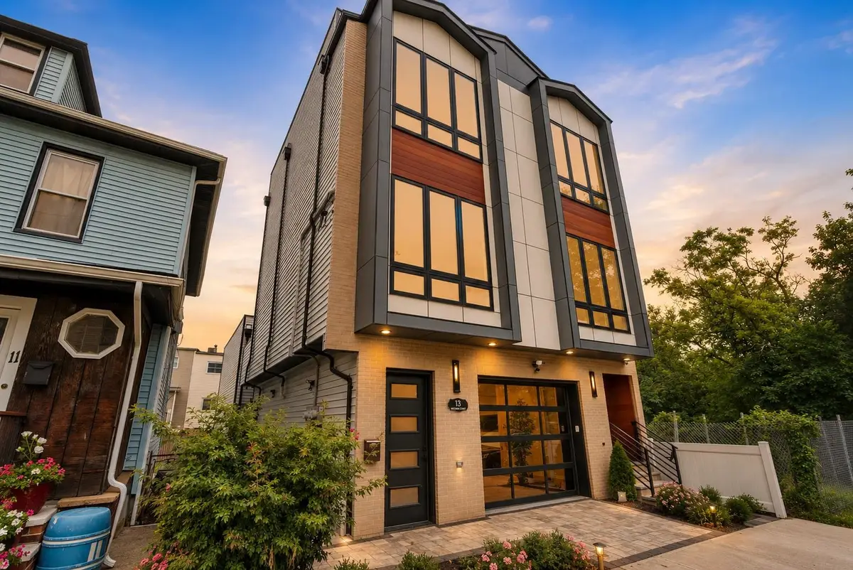 13 WEGMAN CT, Jersey City, NJ 07305 - #1