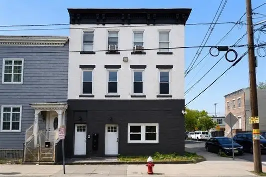 127 VAN HORNE ST, Jersey City, NJ 07304 - #1