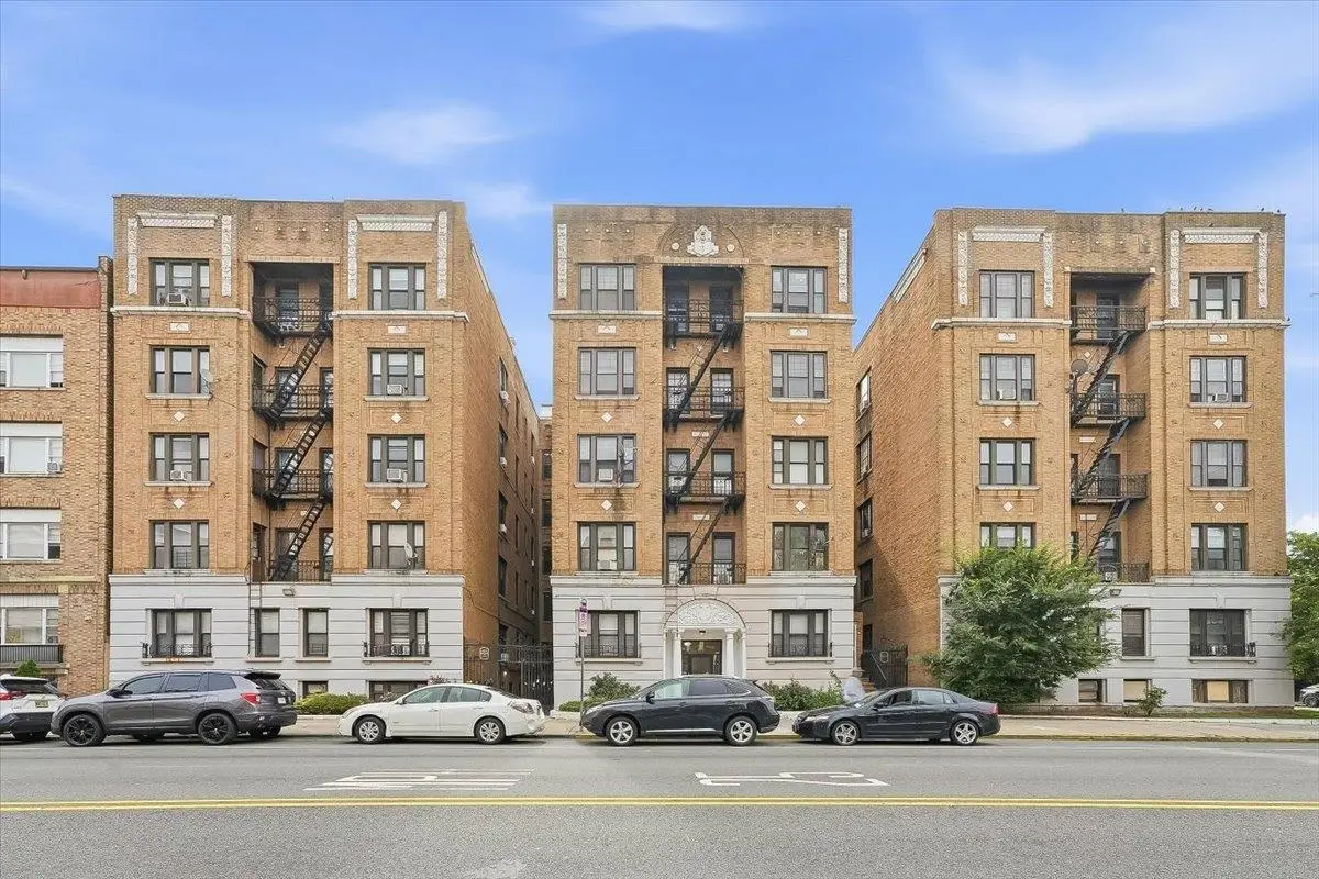 2672 KENNEDY BLVD #307, Jersey City, NJ 07306 - #1