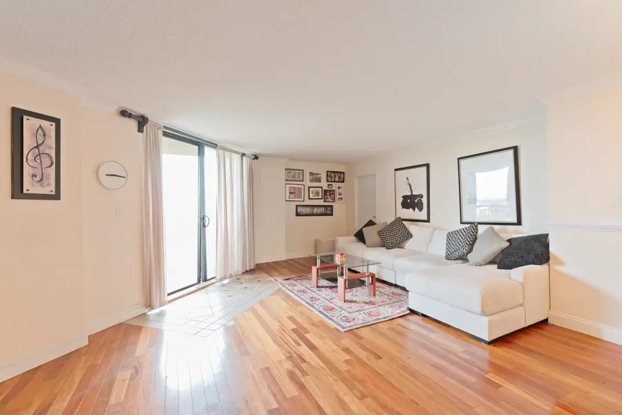 719 HARMON COVE TOWER #719, Secaucus, NJ 07094 - #2