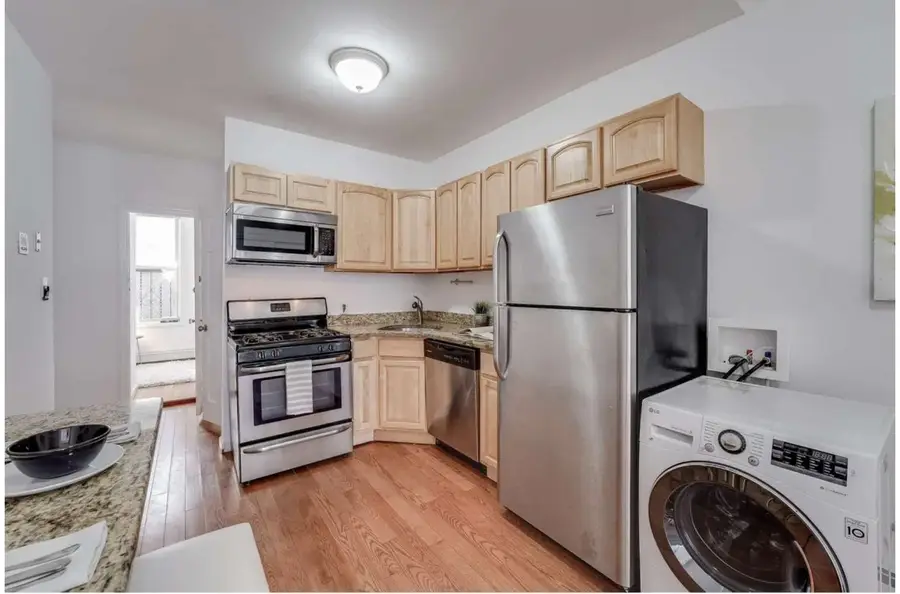 200 WAYNE ST #1R, Jersey City, NJ 07302 - #3