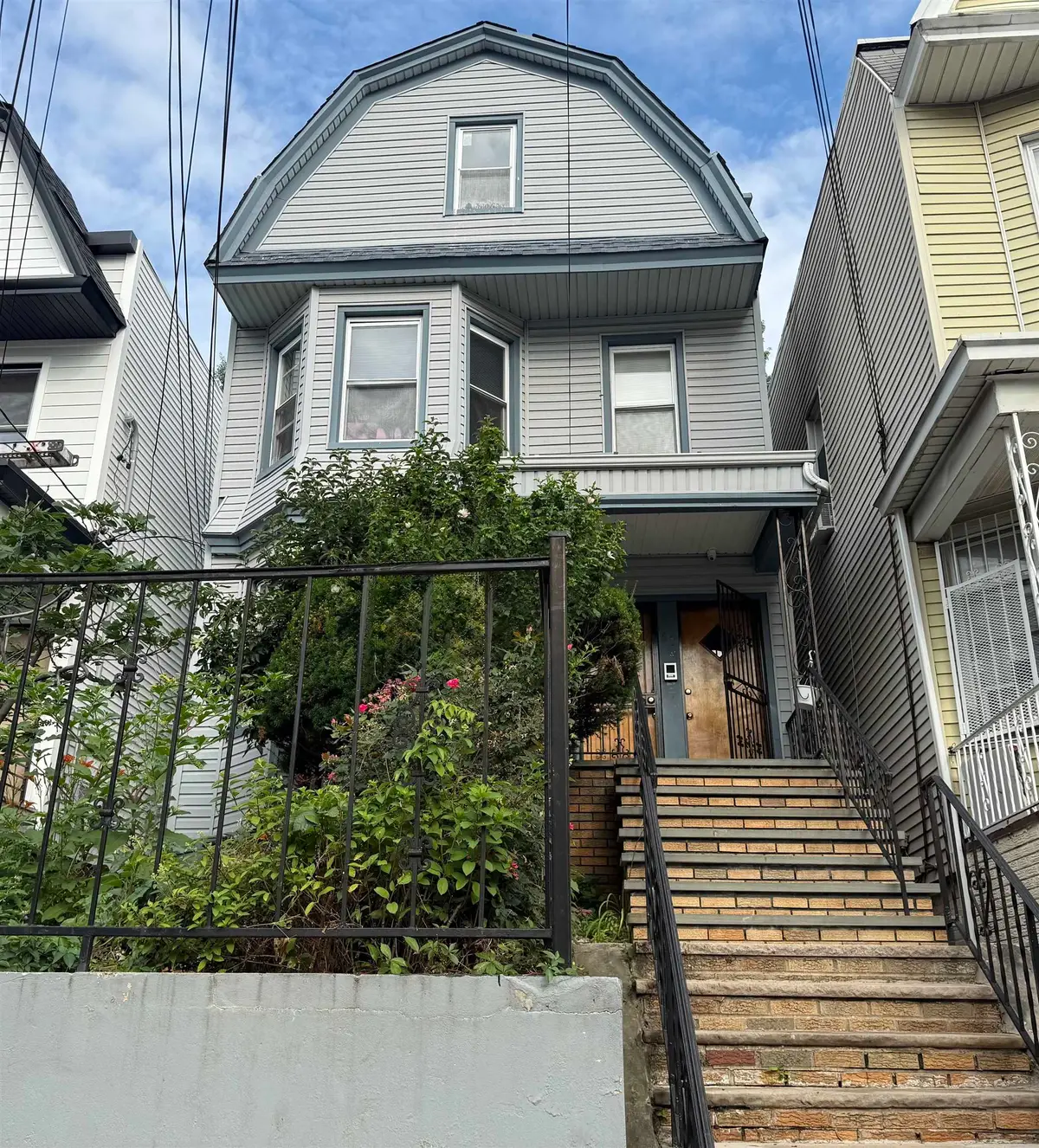 57 RANDOLPH AVE, Jersey City, NJ 07305 - #1