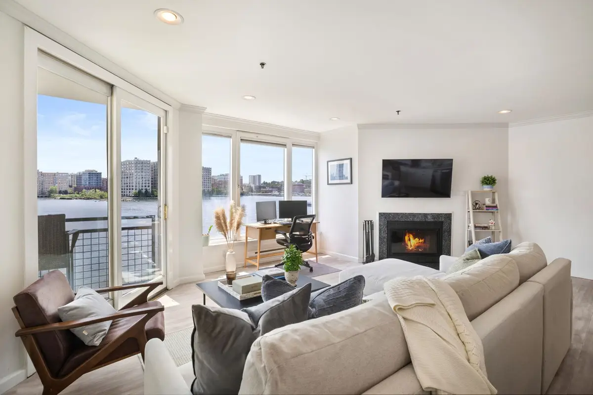 600 HARBOR BLVD #952, Weehawken, NJ 07086-6751 - #1