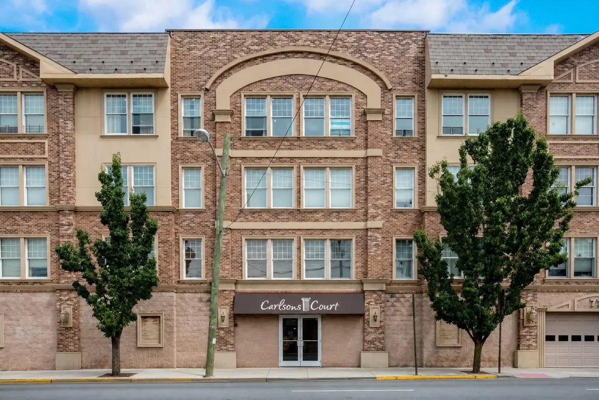 7716 KENNEDY BLVD #1E, North Bergen, NJ 07047-4178 - #1