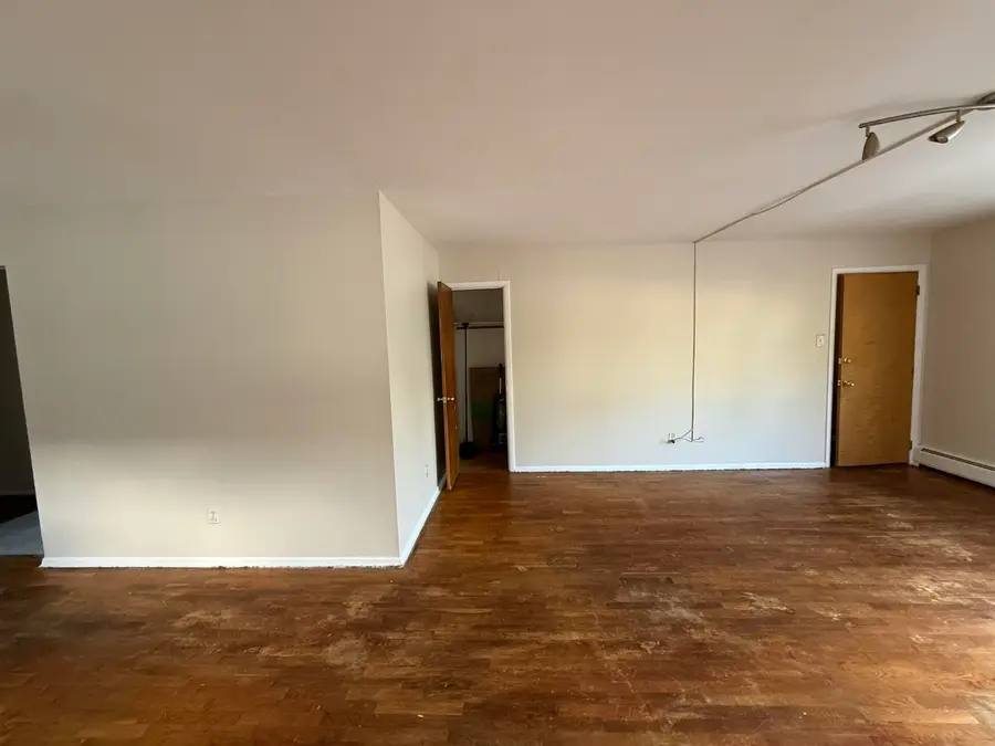 419 VIRGINIA AVE, Jersey City, NJ 07304 - #3