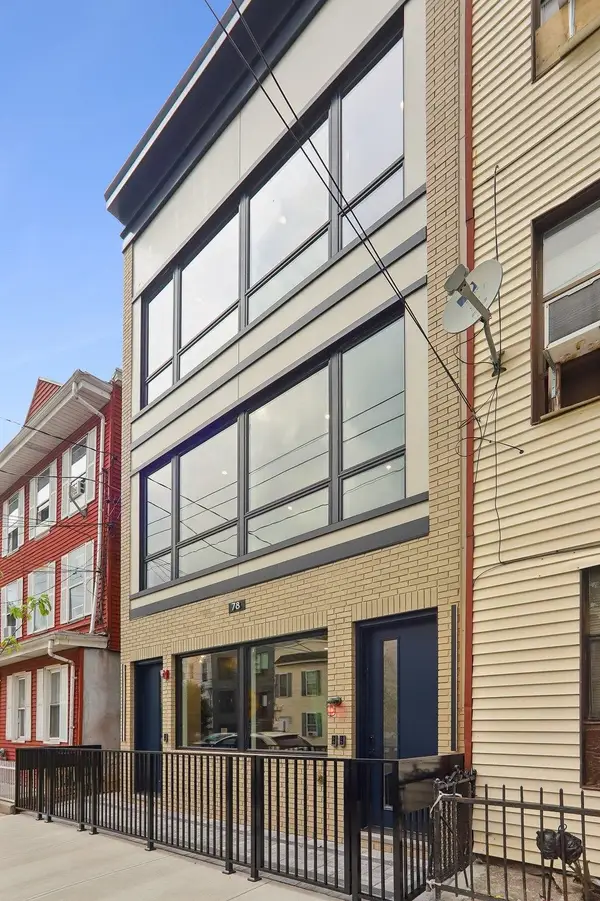 78 ZABRISKIE ST #3, JC, Heights, NJ 07307
