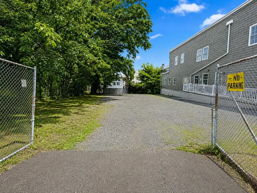 35 WEST 8TH ST, Bayonne, NJ 07002 - #2
