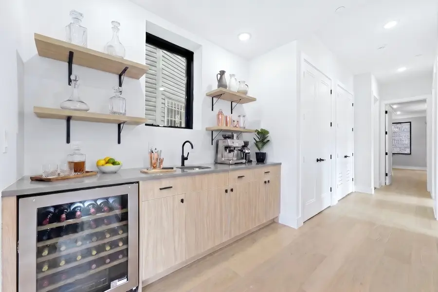 256 CLAREMONT AVE #1, Jersey City, NJ 07305 - #3