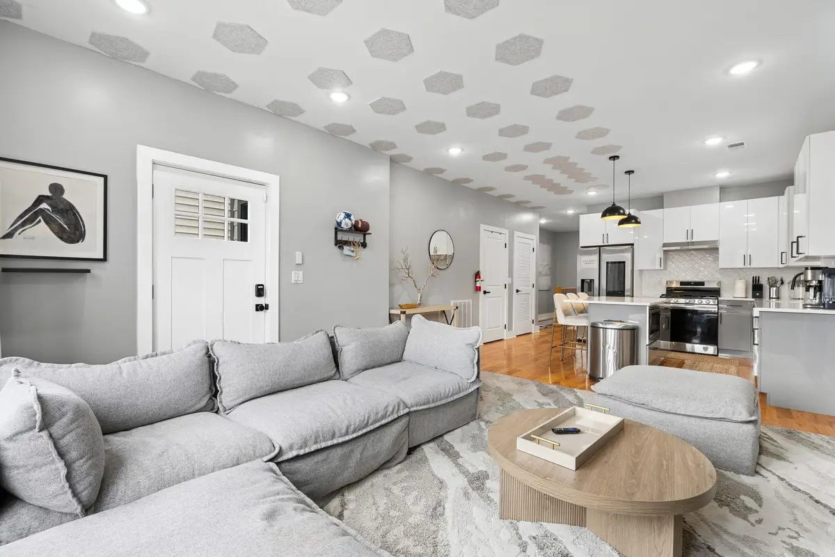 246 CLINTON AVE #1, Jersey City, NJ 07304 - #1