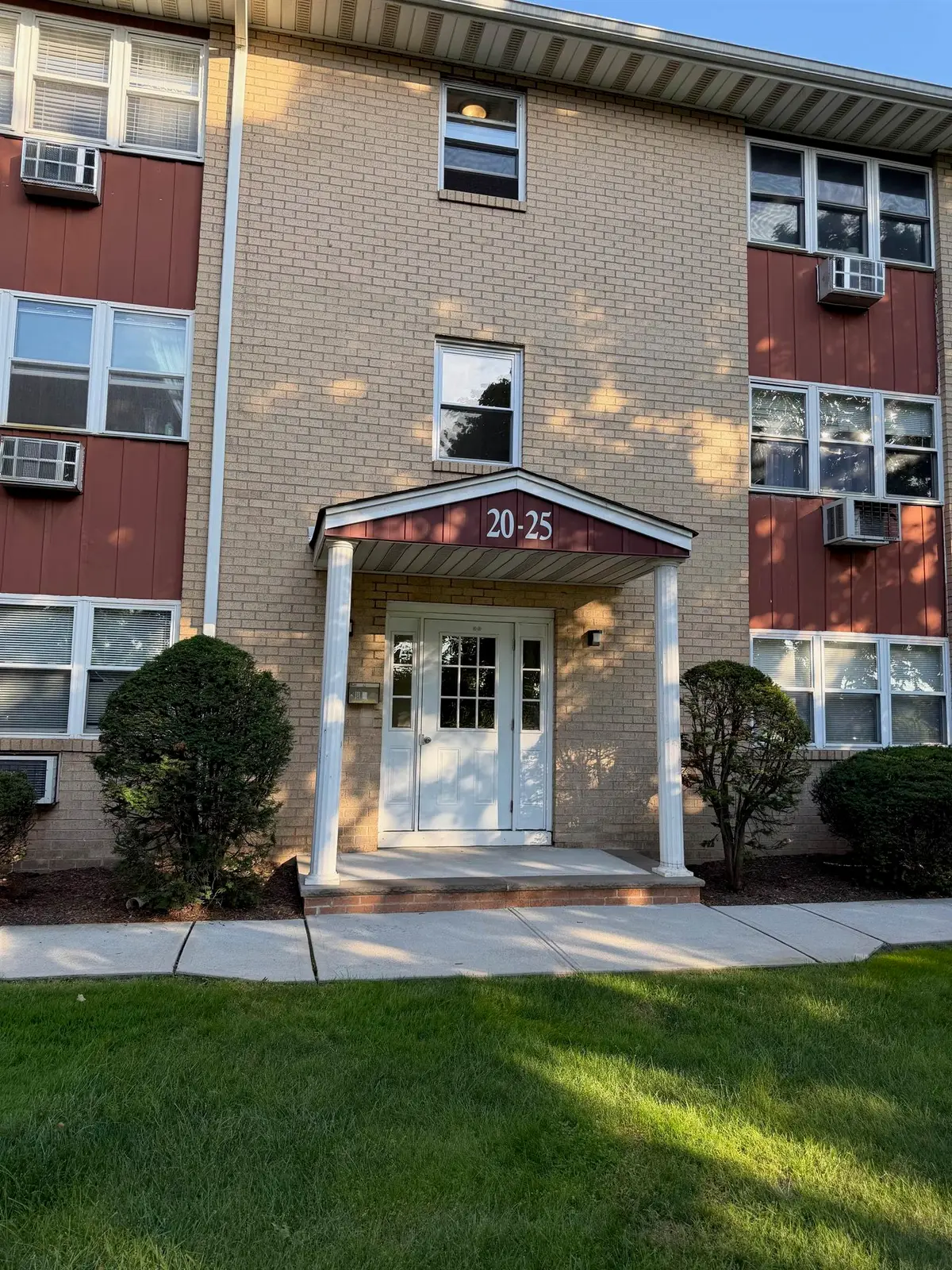 2 RADIO AVE #C20, Secaucus, NJ 07094 - #1