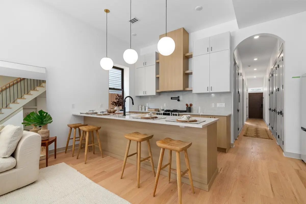 322 PRINCETON AVE #Unit 1, Jersey City, NJ 07305 - #1