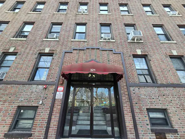321 79TH ST #8, North Bergen, NJ 07047