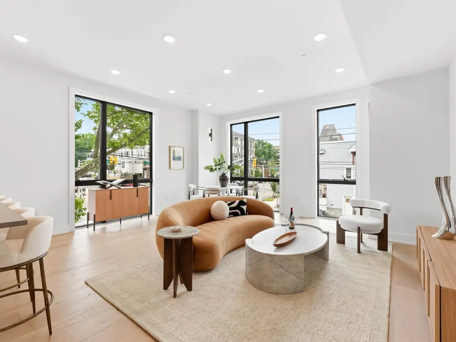 256 CLAREMONT AVE #2, Jersey City, NJ 07305 - #2