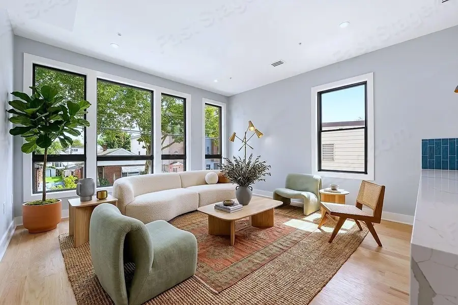 389 VIRGINIA AVE #2, Jersey City, NJ 07304 - #2