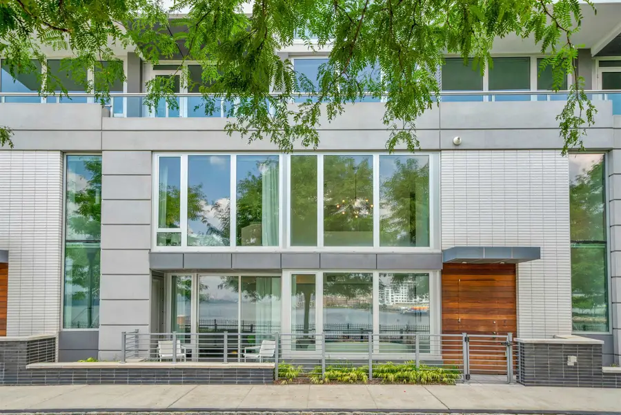 1000 AVENUE AT PORT IMPERIAL #102, Weehawken, NJ 07086 - #2