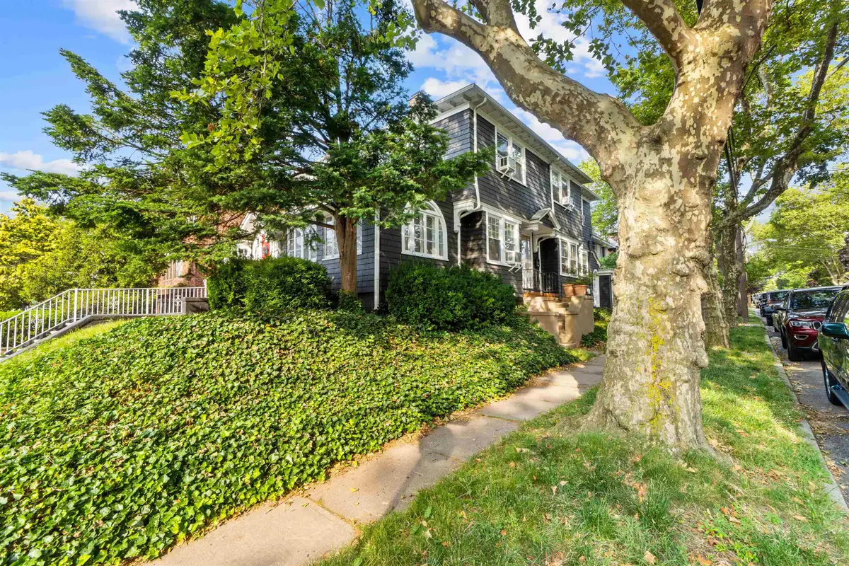 42 AVENUE B, Bayonne, NJ 07002 - #1