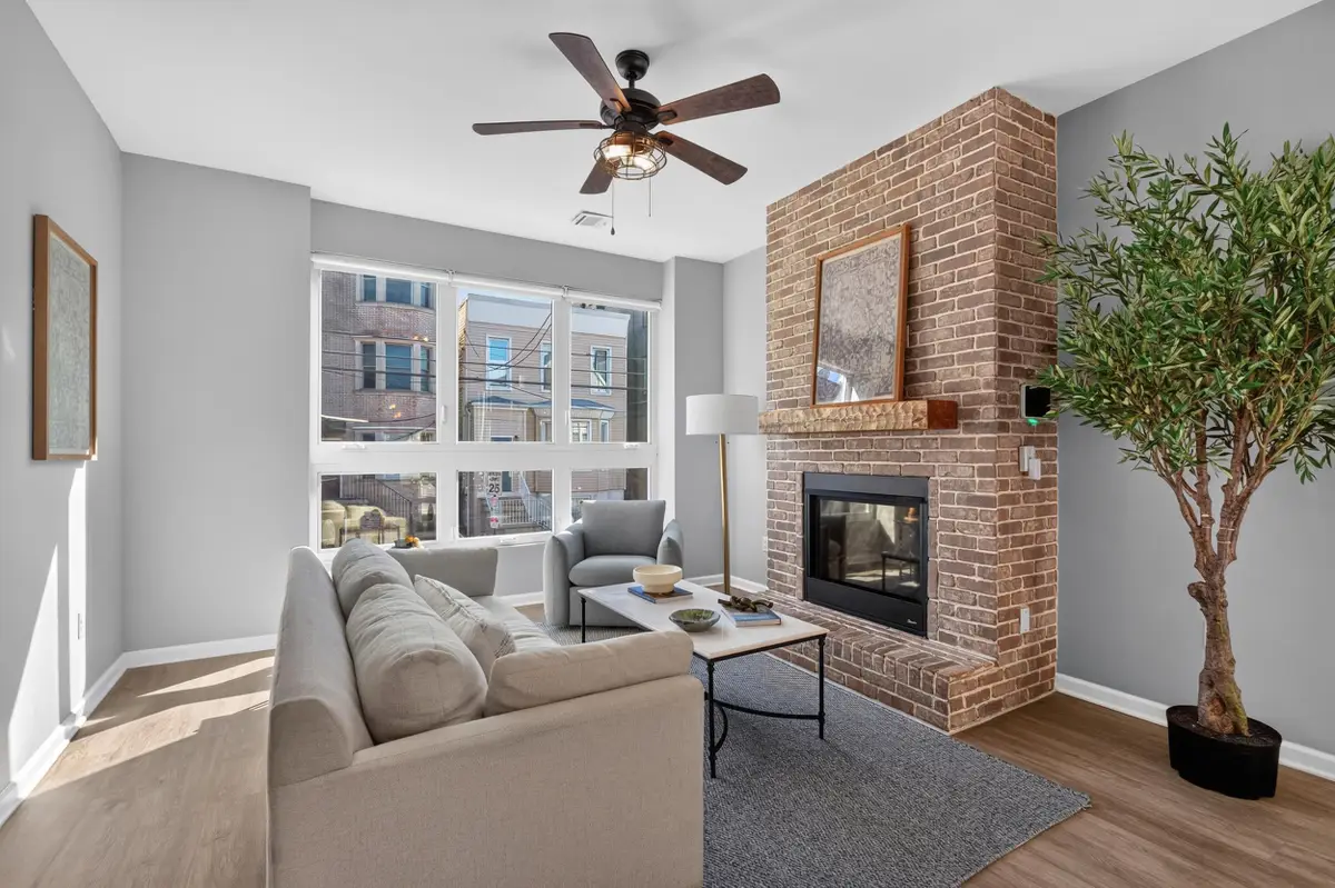 10 GRAHAM ST, Jersey City, NJ 07307 - #1