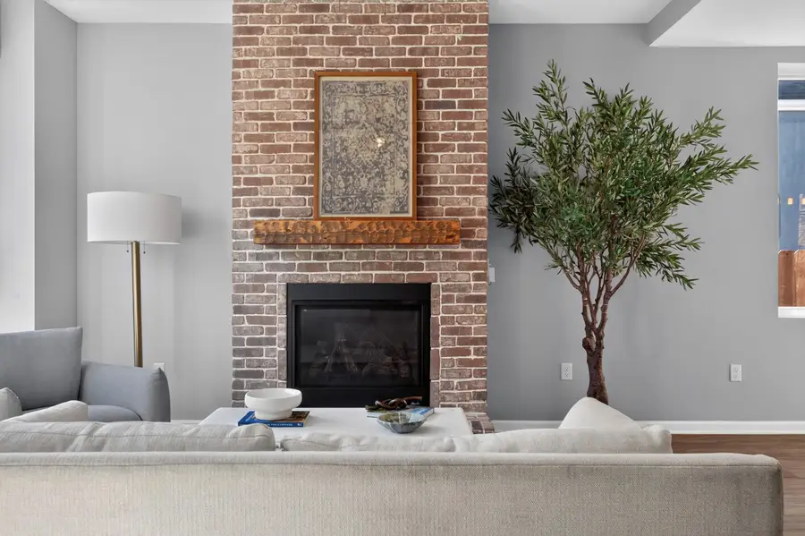 10 GRAHAM ST, Jersey City, NJ 07307 - #2