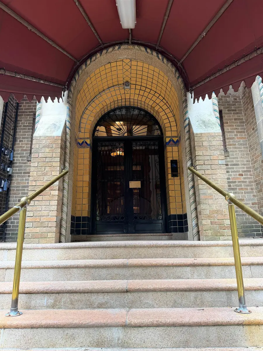 63 SHERMAN PL #B10, Jersey City, NJ 07307 - #3