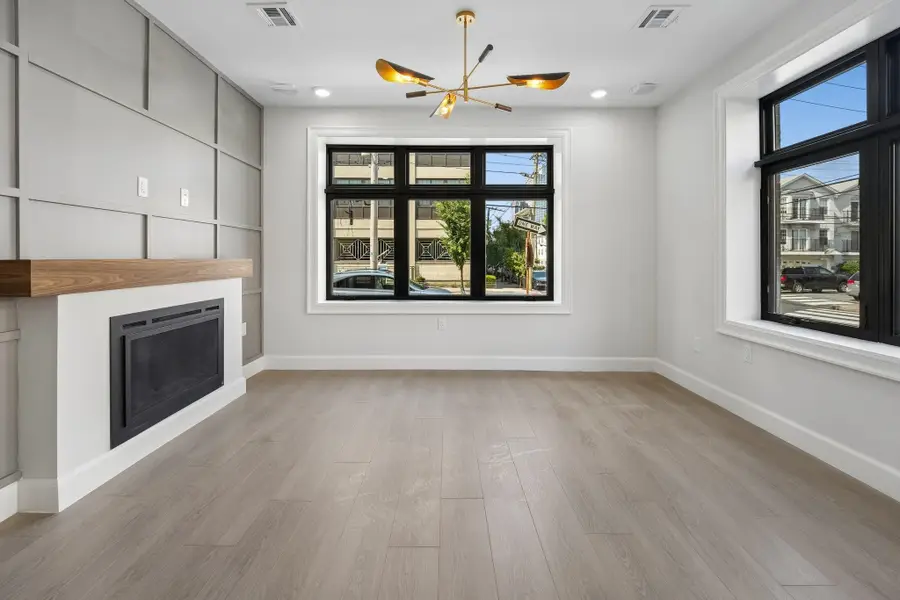 158 OAKLAND AVE #1A, Jersey City, NJ 07306 - #3