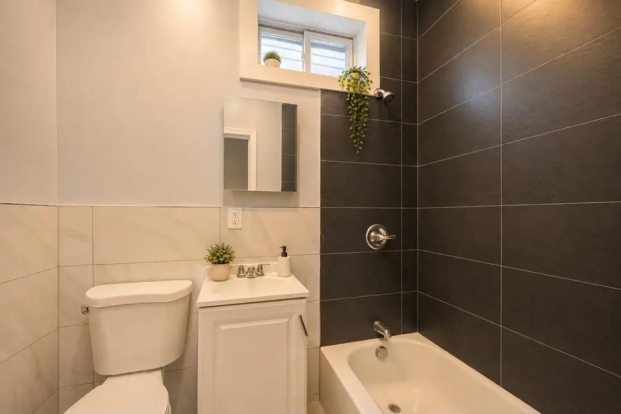 62 VAN REYPEN ST, Jersey City, NJ 07306 - #3