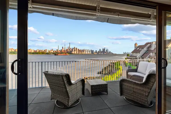 4B COVE LANE, North Bergen, NJ 07047