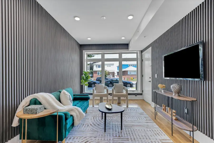 76 CORBIN AVE, Jersey City, NJ 07306 - #3