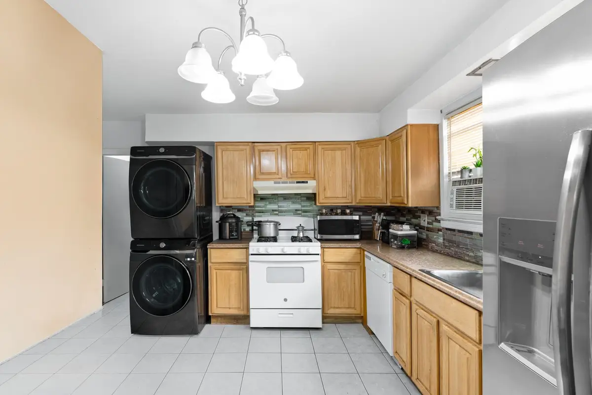 555 61ST ST, West New York, NJ 07093 - #1