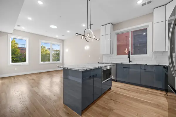 94 SOUTH ST #2, JC, Heights, NJ 07307