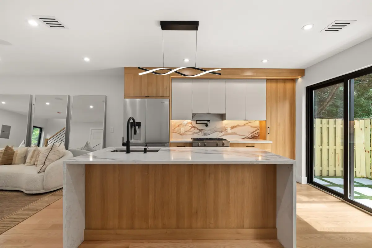 85 SHERMAN PL, Jersey City, NJ 07307 - #1