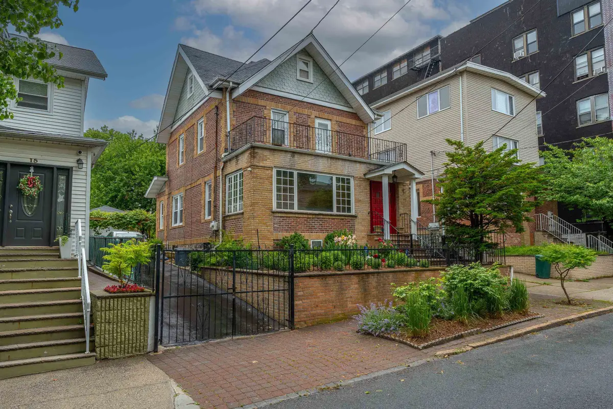 17 77TH ST, North Bergen, NJ 07047 - #1