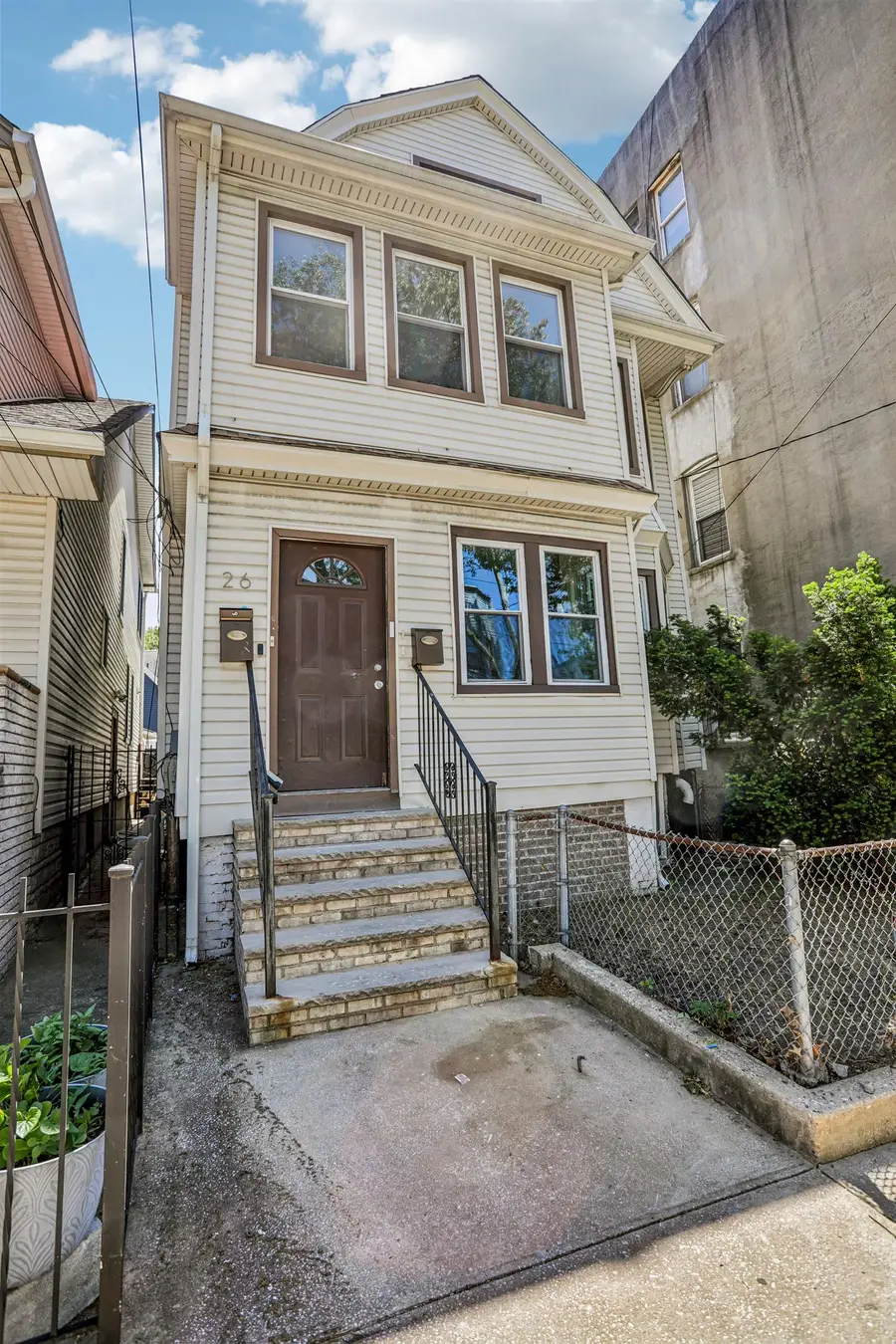 26 OLEAN AVE, Jersey City, NJ 07304 - #2