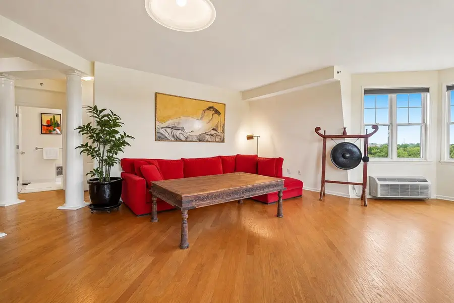 15 ENTERPRISE CT #409, Jersey City, NJ 07305 - #3