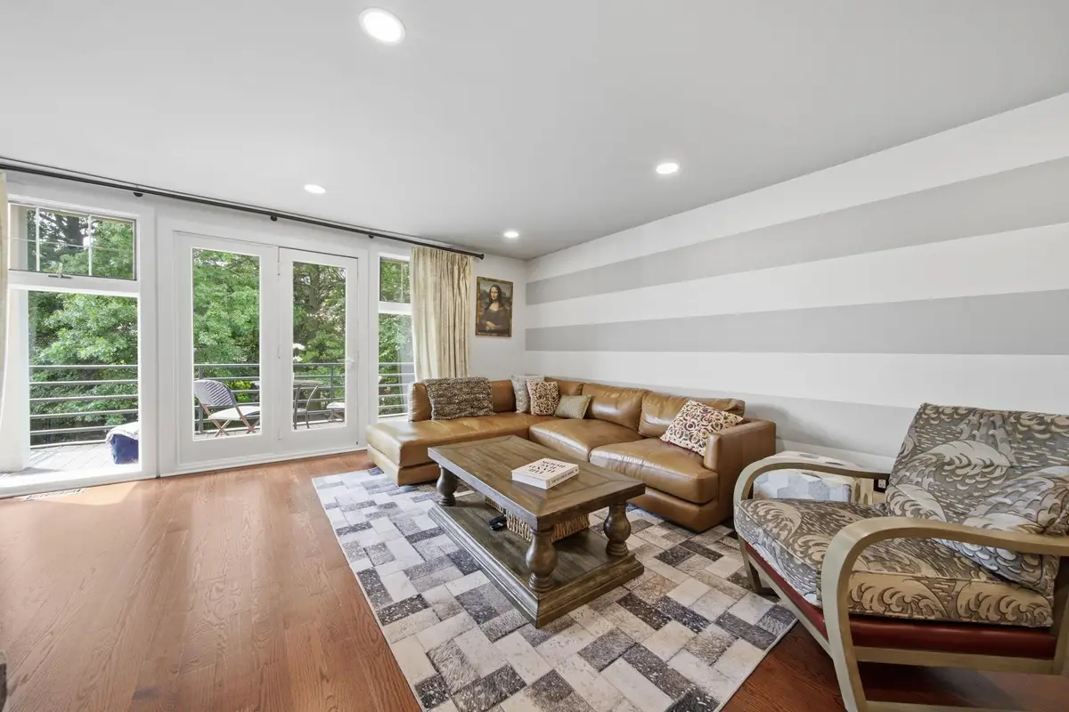 31 GRAND COVE WAY #E31, Edgewater, NJ 07020 - #1