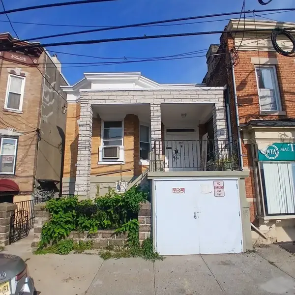 5713 MADISON ST, West New York, NJ 07093