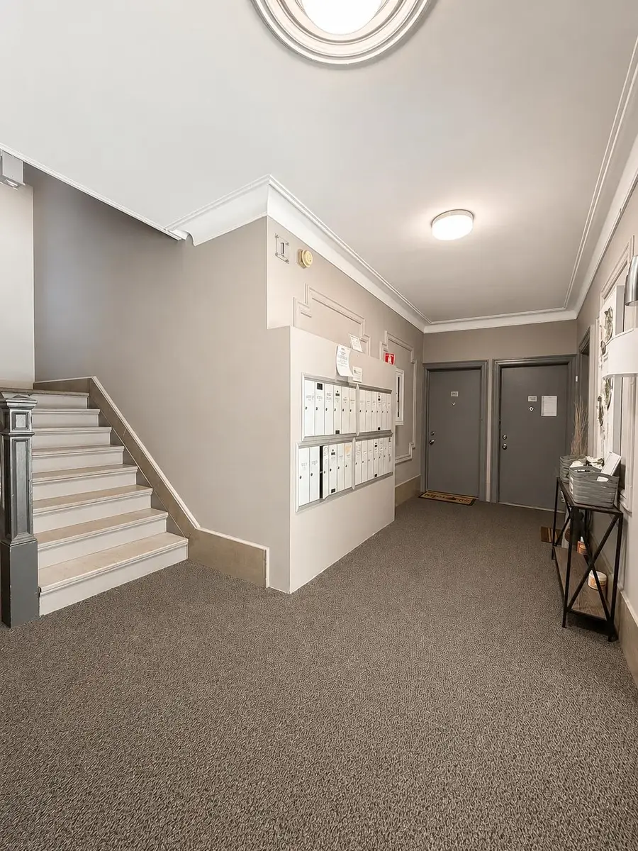 680 KENNEDY BLVD #102, Bayonne, NJ 07002 - #3