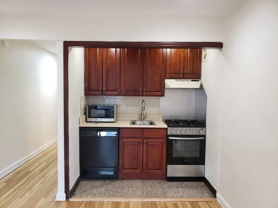 165 VROOM ST #2B, Jersey City, NJ 07306 - #2