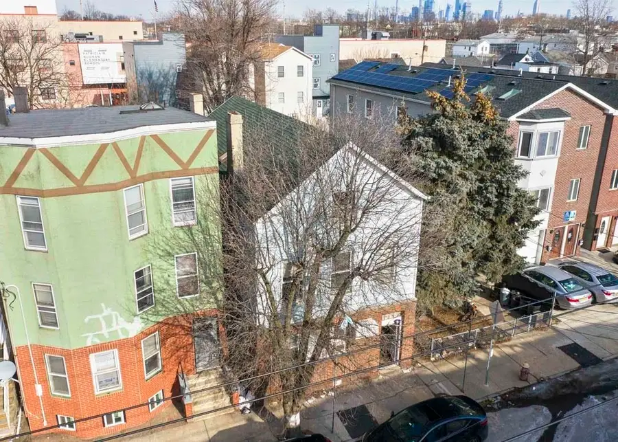 172 BEACON AVE, Jersey City, NJ 07306 - #2