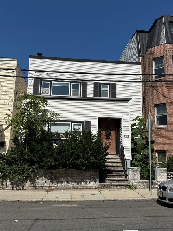 174 SOUTH ST, JC, Heights, NJ 07307