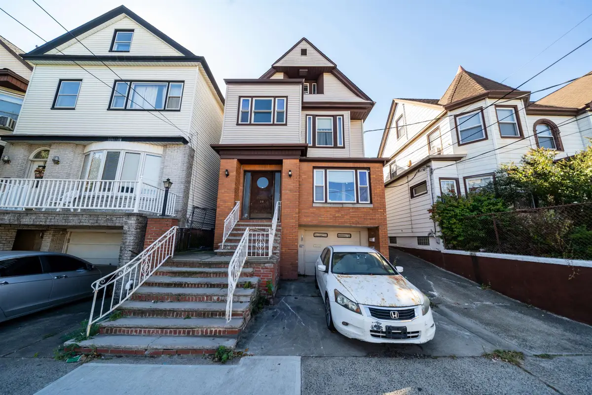20 WEST 22ND ST, Bayonne, NJ 07002 - #1