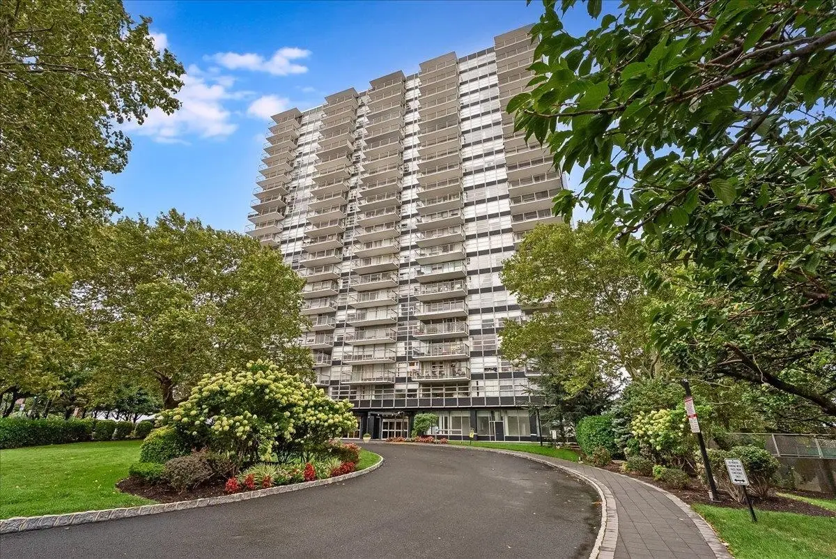 6050 KENNEDY BLVD #15G, West New York, NJ 07093 - #1