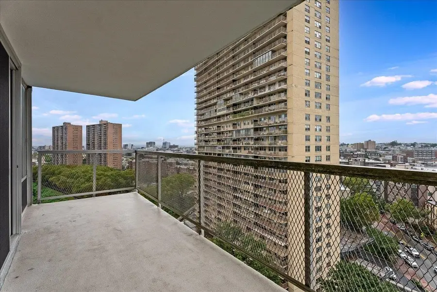 6050 KENNEDY BLVD #15G, West New York, NJ 07093 - #2