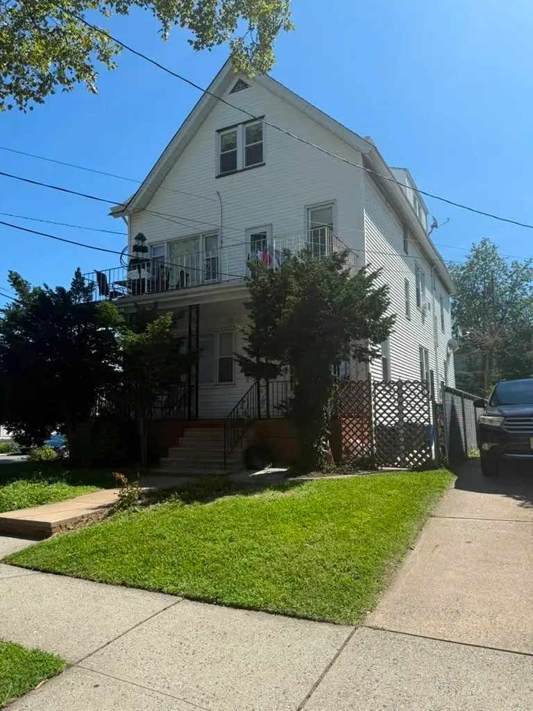 270-272 KENNEDY BLVD, Bayonne, NJ 07002 - #2