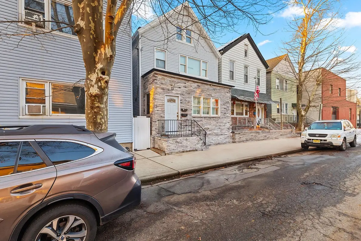 13 MEADOW ST, Bayonne, NJ 07002 - #1