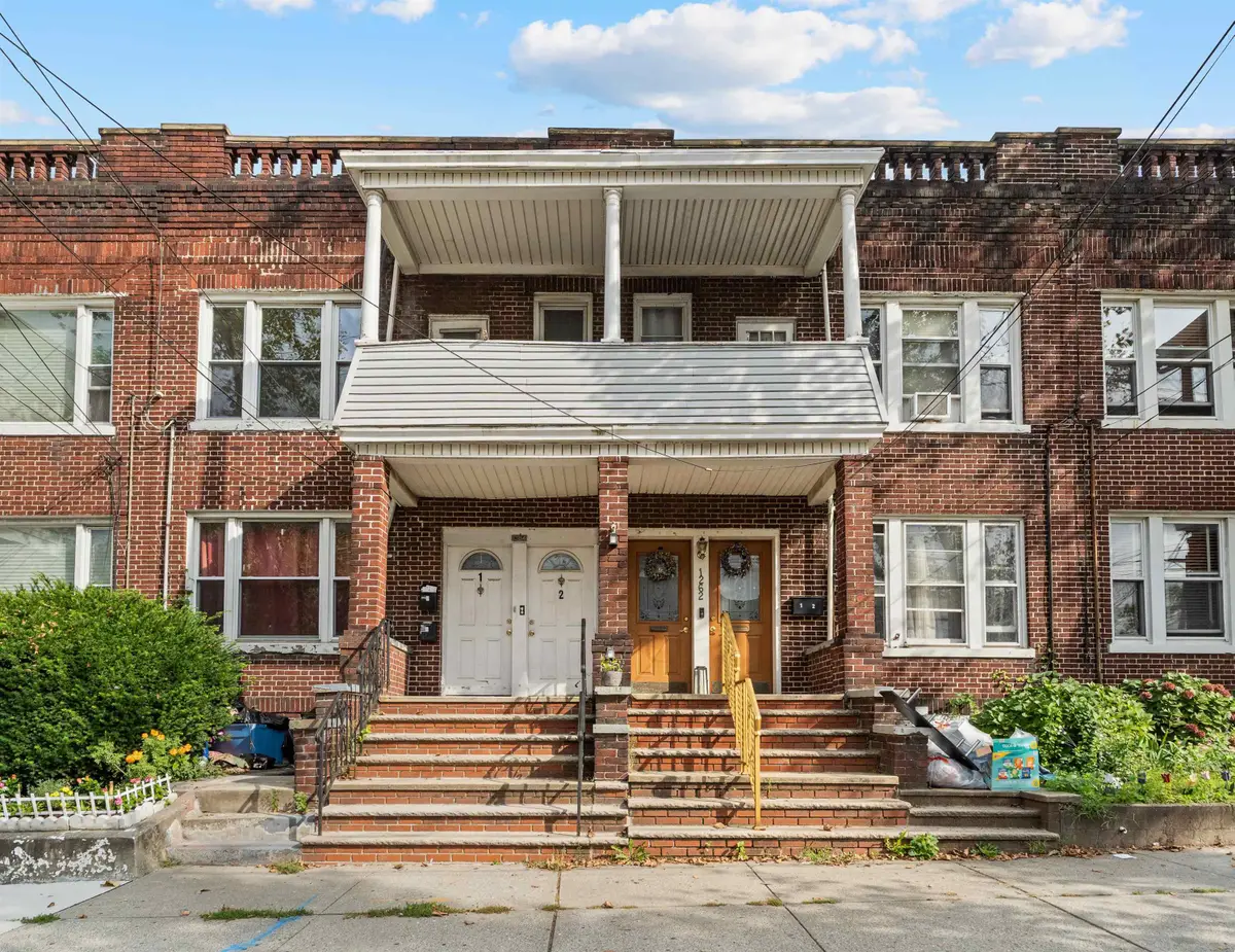 1264 KENNEDY BLVD, Bayonne, NJ 07220 - #1