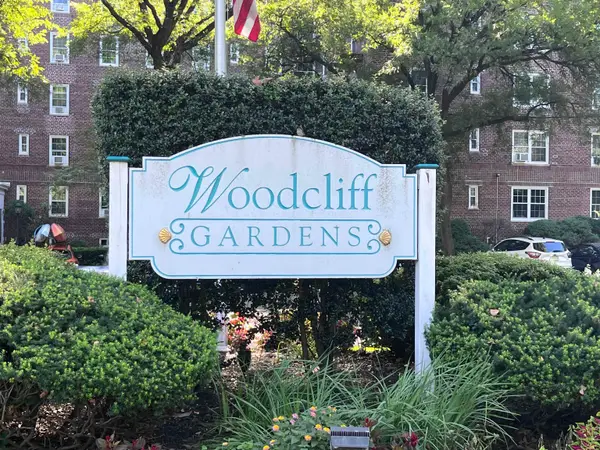 8400 JOHN F KENNEDY BLVD #4B, North Bergen, NJ 07047