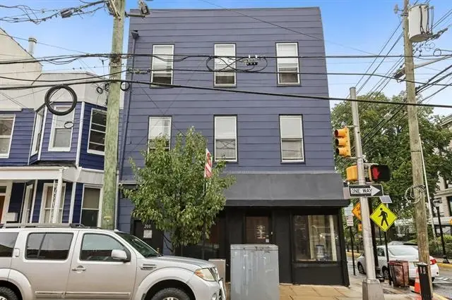 200 38TH ST, Union City, NJ 07087 - #3